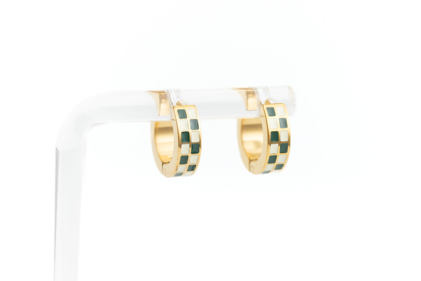 Checkered Hoops