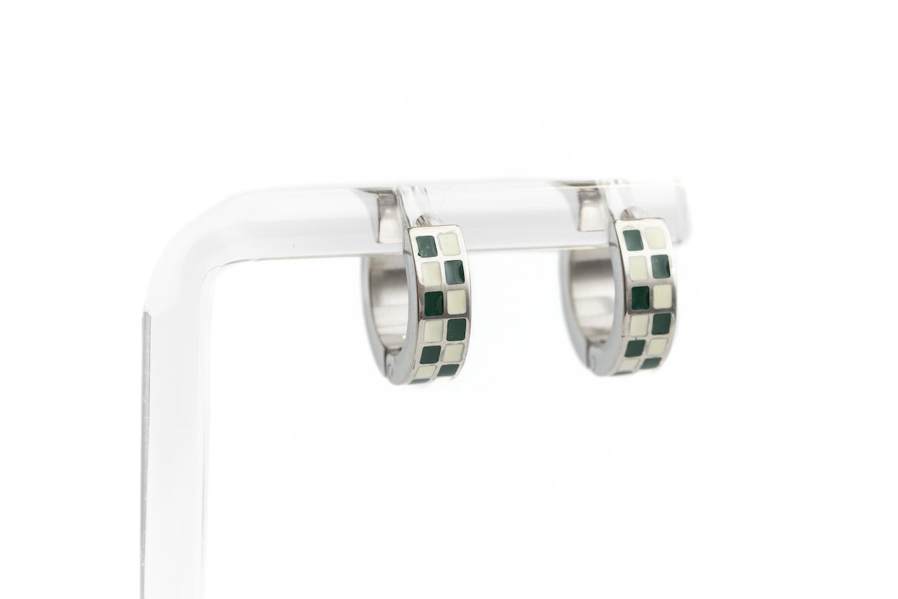 Checkered Hoops